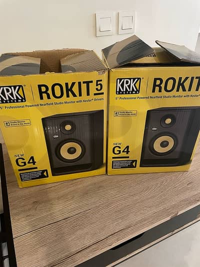 KRK ROKIT 5 Generation 4 Professional Studio Monitors