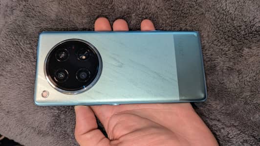 Infinix Zero 40 8/256 GB PTA Approved