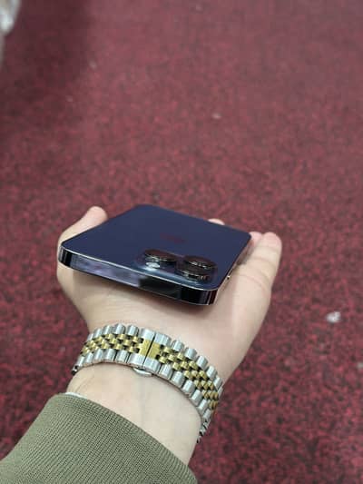 14 pro max 256GB approved