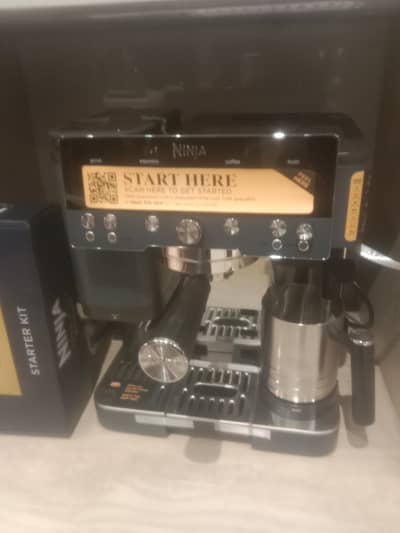 cofee machine encore delongi espresso available