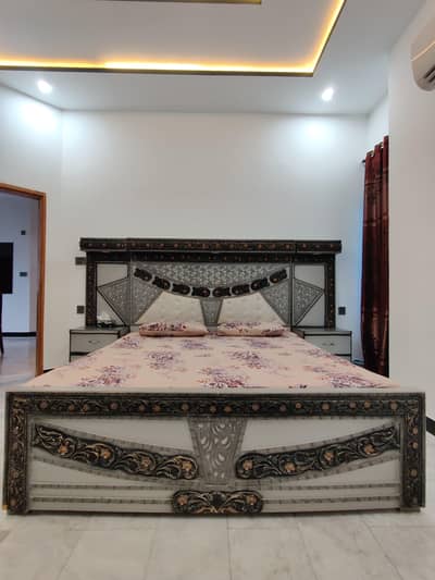 luxury design bed set with dressing and c