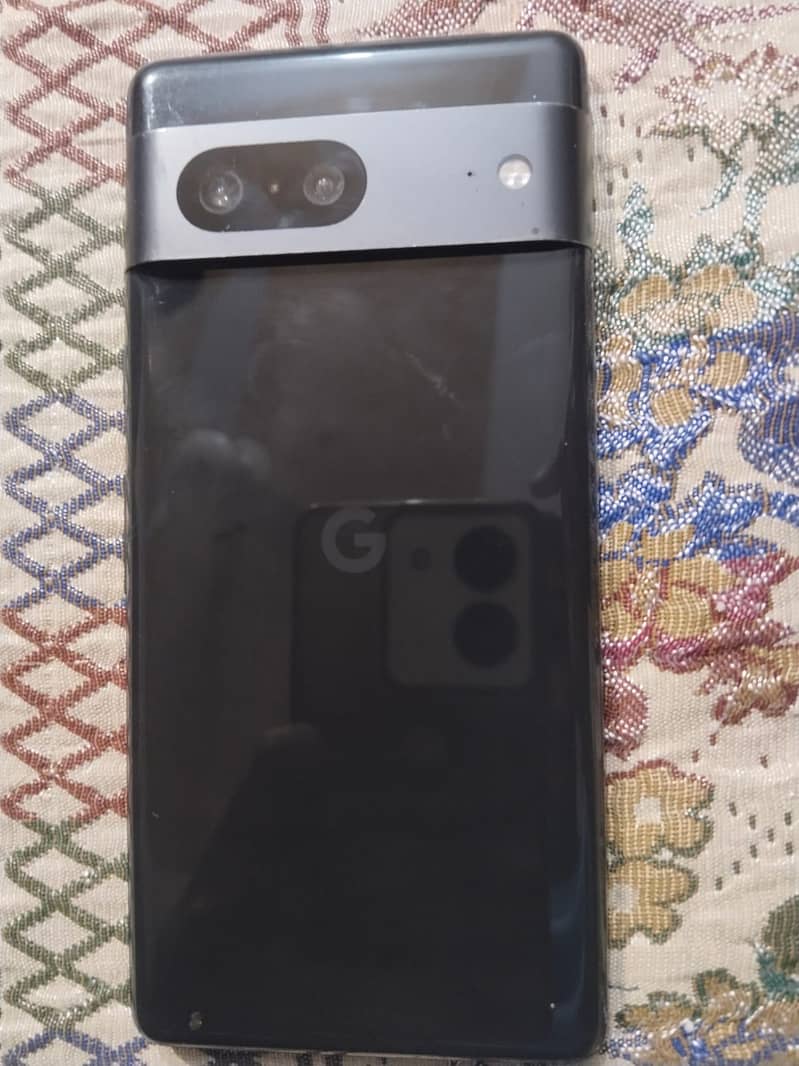 Google. Pixel 7 pro 1