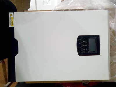 5 Kw UPS + Solar Charger