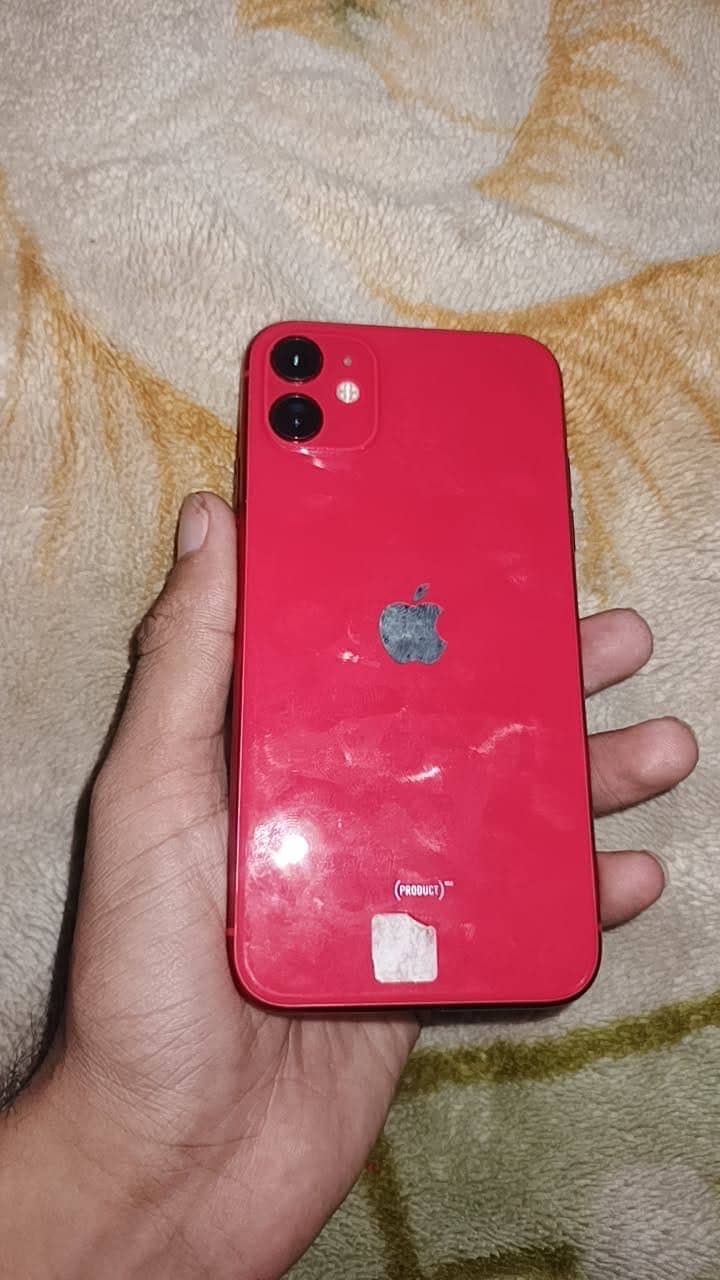 iPhone 11 4