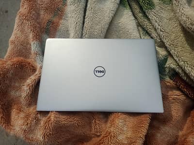 Dell XPS I5/6th gen
