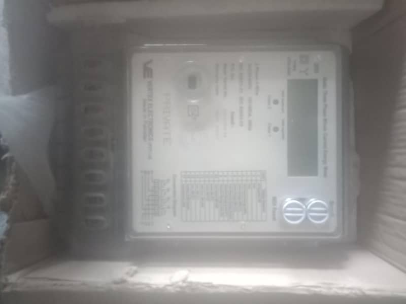 Three phase electric meter 3
