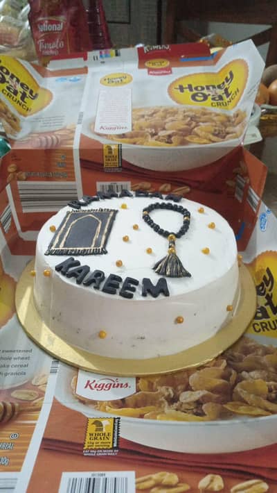 Customized cakes