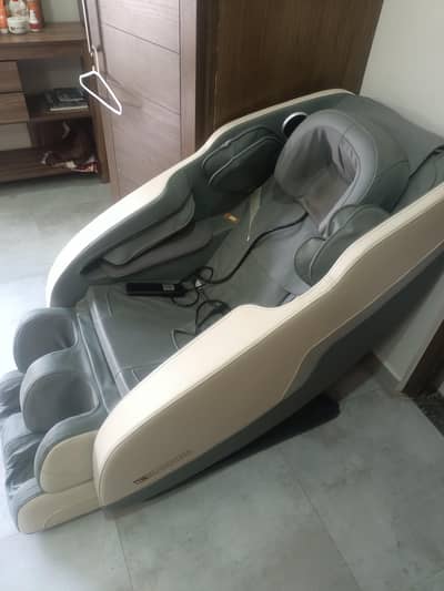 Buckman Massage Chair on throw away price