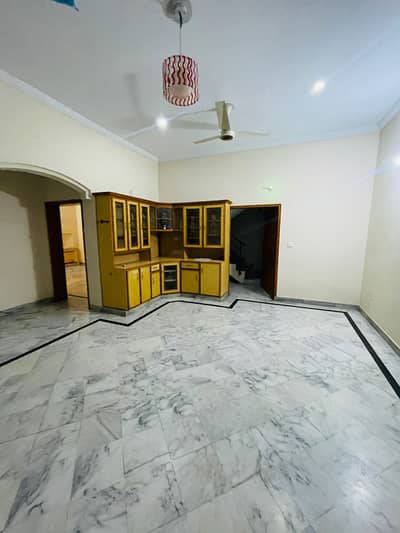 1 Kanal Upper Portion For Rent Near Ucp University & Shaukat Khanam Chowk