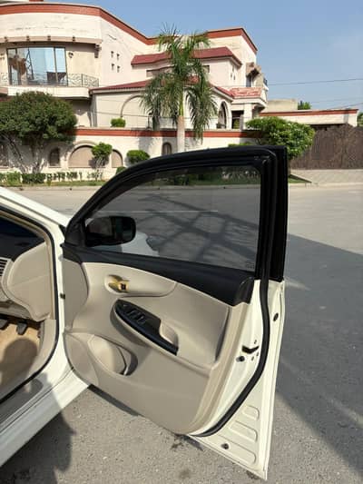 Corolla altis 1.6 2013