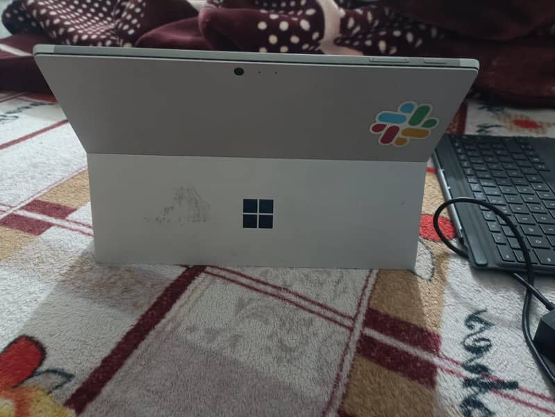 Surface pro 5 2