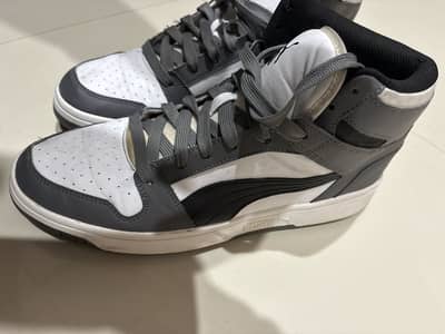 Buy PUMA get CONVERSE free