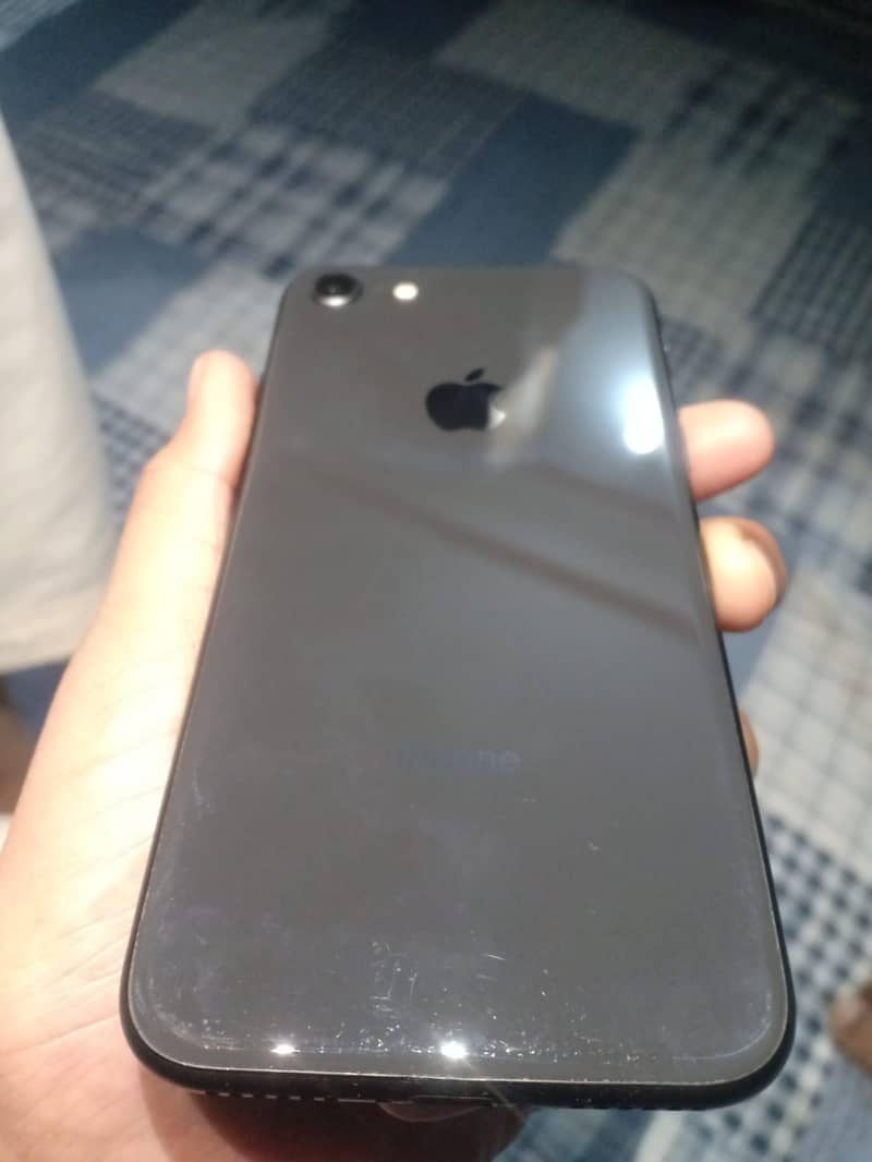 iphone 8 0