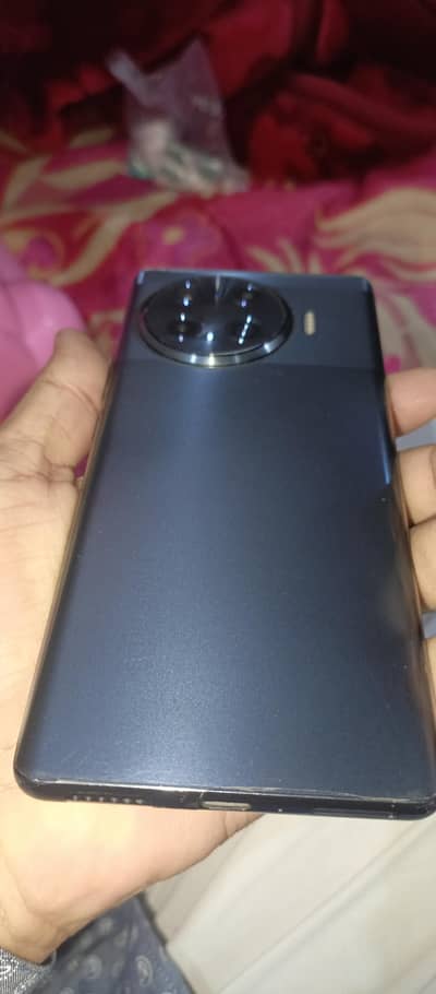 Tecno spark 20pro plus