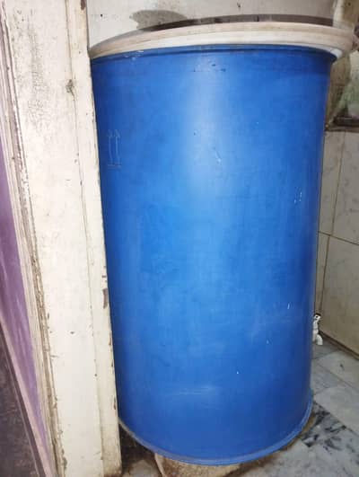 Water plastic drum