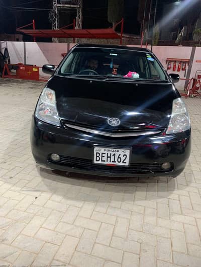 toyota prius 1.8 urgent sale