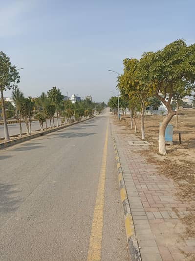 1 kanal plot for sale in Top City1 Block C