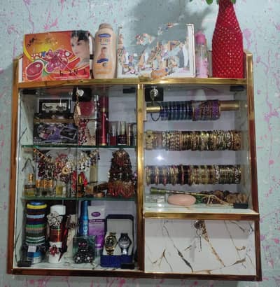 Makeup Almari Beautiful design