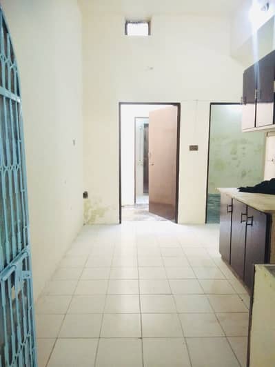 House for rent Gulbahar colony near  Hardees, Macdonalds