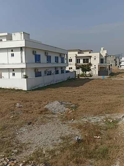1 kanal residential plot for sale in Top City1 B Block