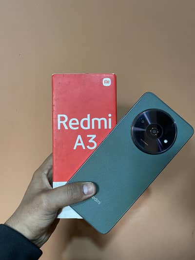 Redmi A3 4/128 with box