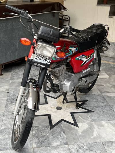 Honda CG 125 RED