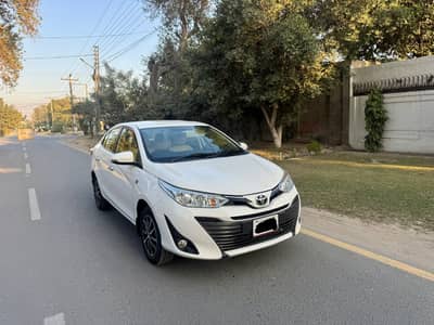 Toyota Yaris Sedan ATIV X CVT 1.5 2020 Model