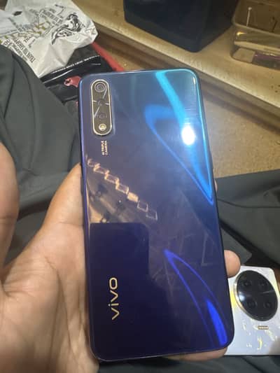 Vivo s1 6gb 128gb Phone only