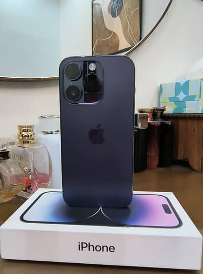 Iphone 14 pro with box