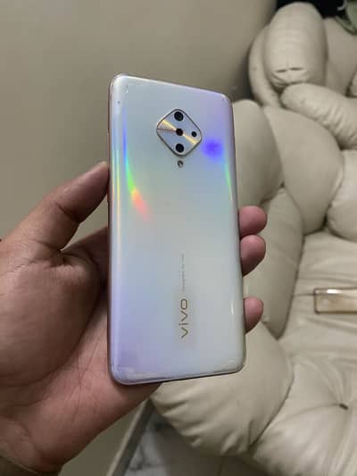 Vivo s1 pro 8 128 with box