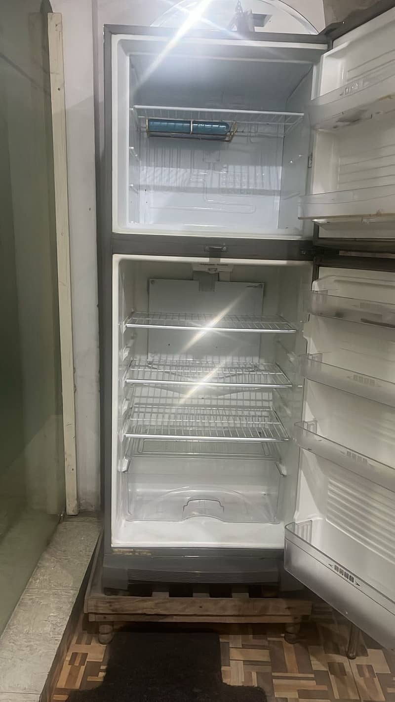 Refrigerator 1