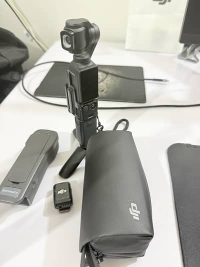 Dji pocket 3 combo with all accessories
