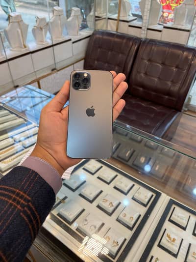 12 pro jv helth 86. water pack 128 gb full hd new