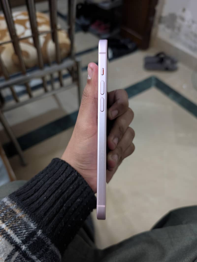 Iphone 15 Plus 4