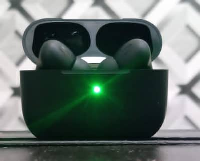 Premium pro earbuds with 1 month warranty