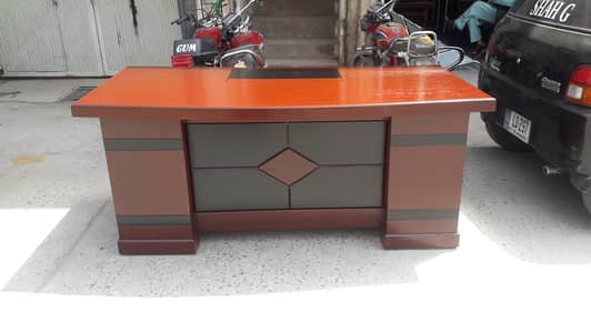 Office Table||Workstations||Conference Tables||Boss + Executive Tables