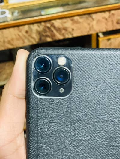 iPhone 11 Pro Max 256GB - Non PTA JV - 10/9 Condition