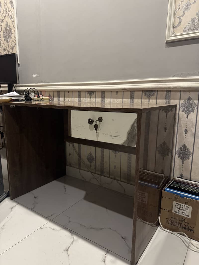 Study/Office Table 1