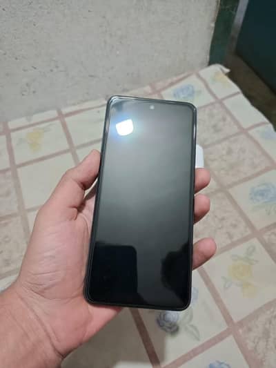 one hand use & not open