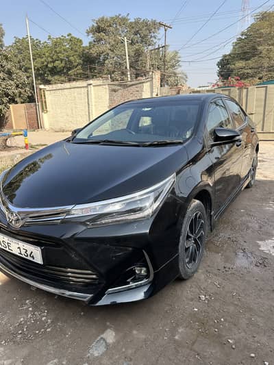 Toyota Corolla Altis 1.8X Grande