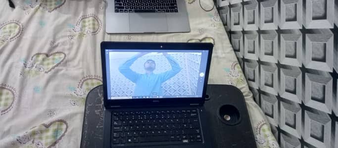 8GB Ram, 256 GB SSD i5 5th gen, Dell Latitude 5450 4-6 hours battery