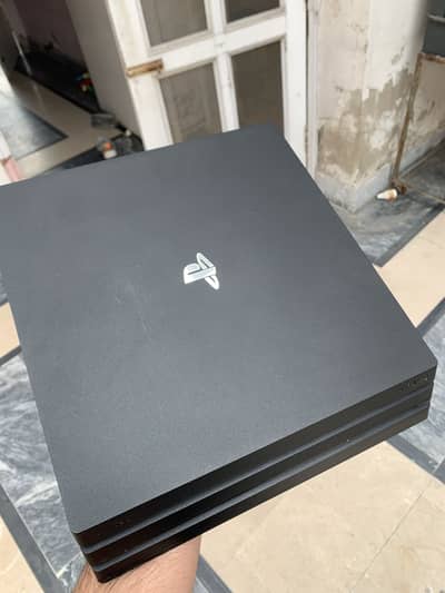 Playstation 4 pro 1tb