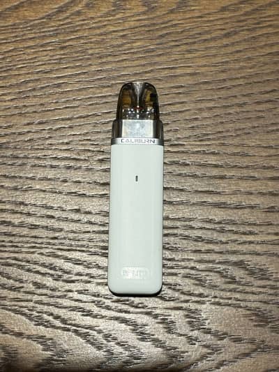 Caliburn G3 lite Pod white colour