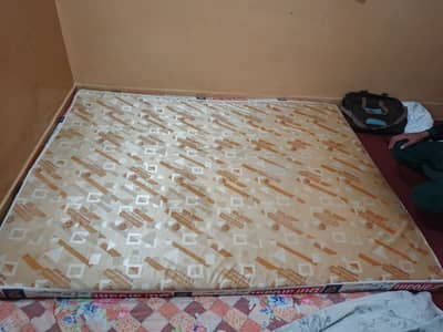 MATTRESS FOR SALE DuraFoam 4 inches Reasonable Price Urgent sale