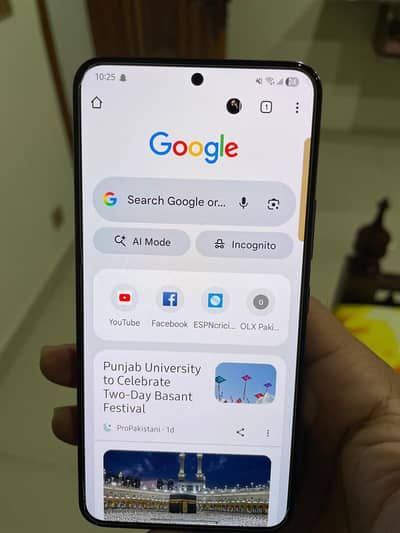 Samsung S22 with box