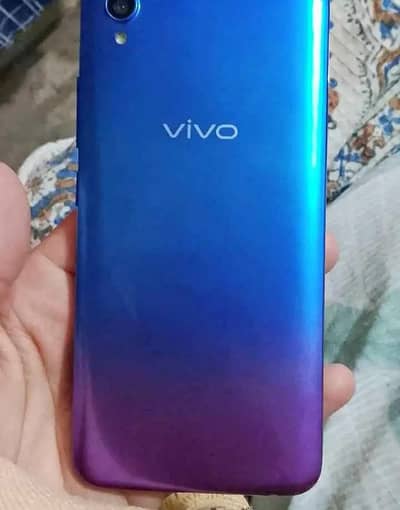 vivo y 90