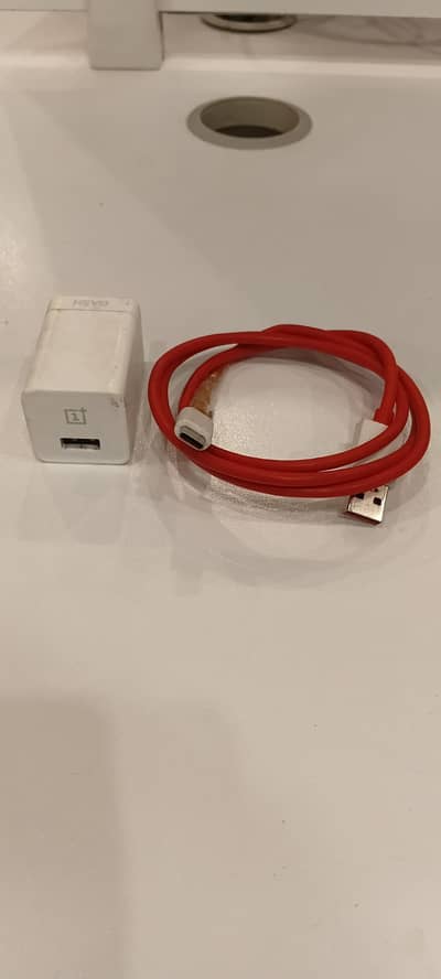OnePlus Dash Charger