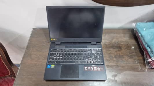 Acer Nitro 5 (RTX 4060 8GB, i5 12th Gen) - 16GB/512GB