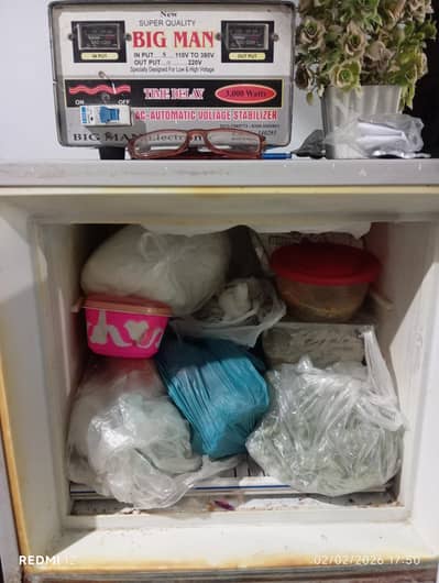 ok condition fridge for sell