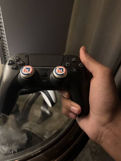 PS5 Disc Version 825GB + 2 Controllers | Excellent Condition